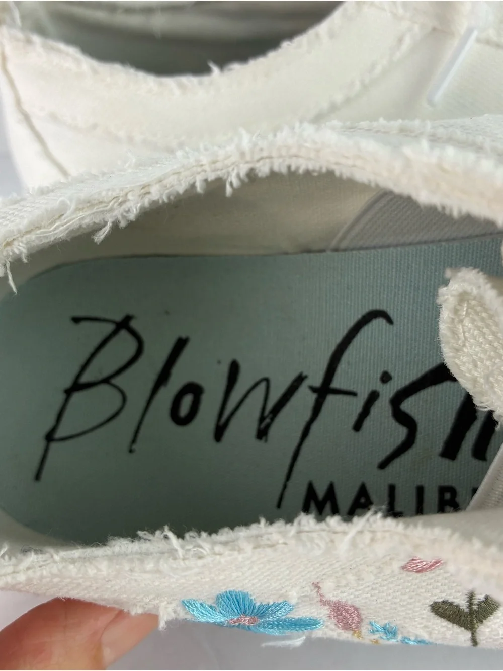 Blowfish Malibu Embroidered Canvas Lace Sneakers